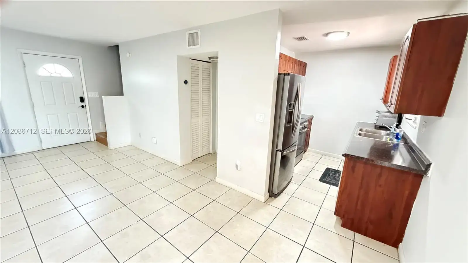 11249 SW 33rd Cir Pl, Miami FL 33165 photo 5