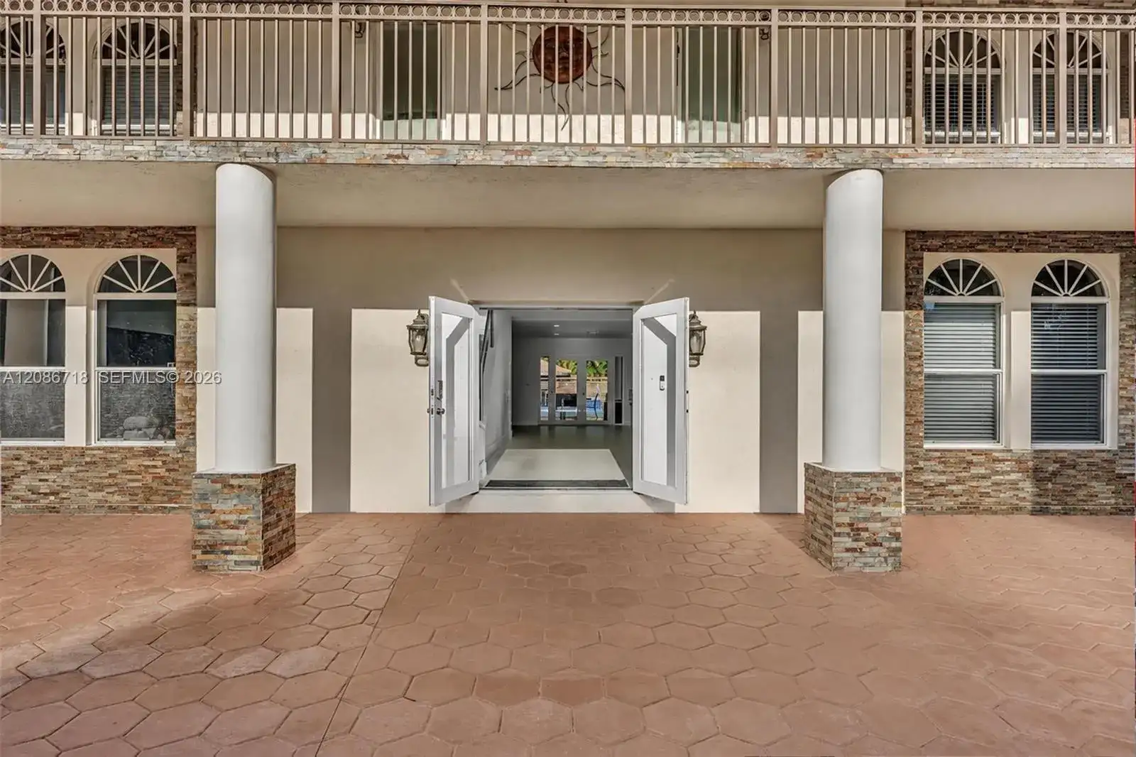 5301 SW 190th Ave, Southwest Ranches FL 33332 photo 2