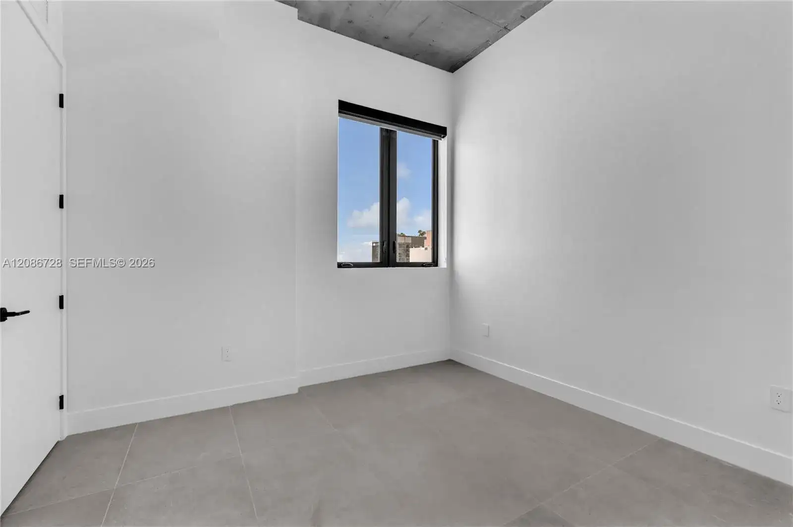 91 NW 27th St # 403, Miami FL 33127 photo 5