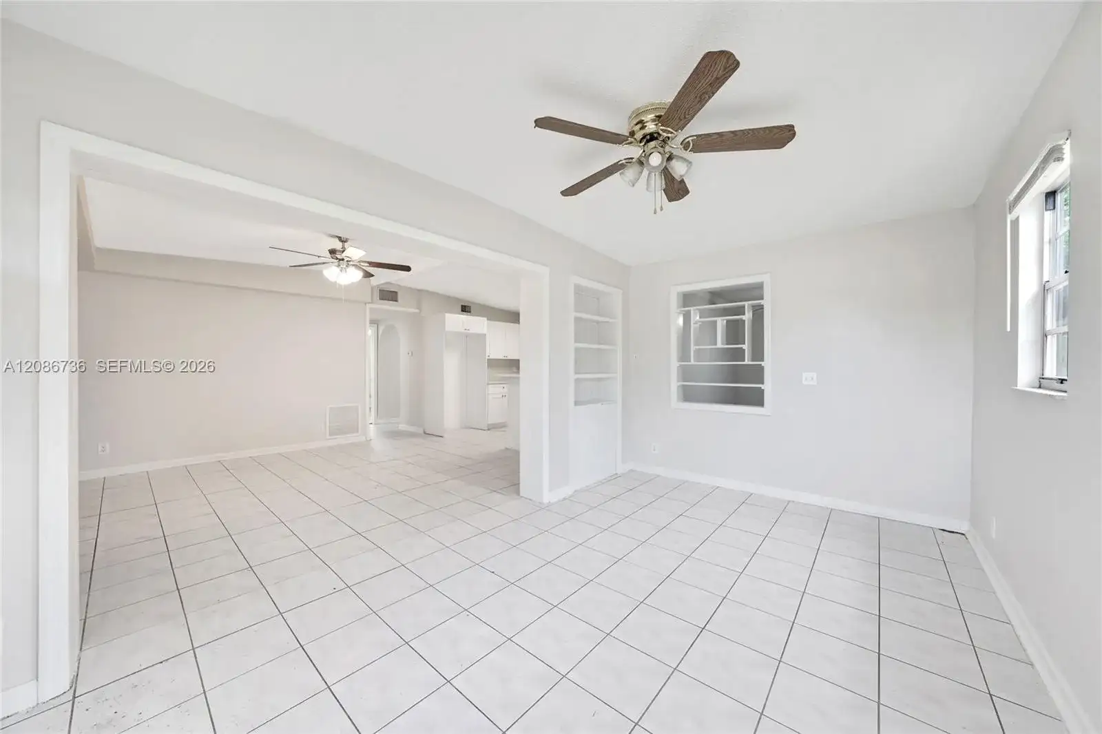 5618 Cinnamon Dr, West Palm Beach FL 33415 photo 3