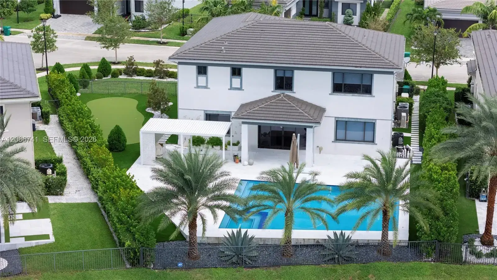 10910 Moore Dr, Parkland FL 33076