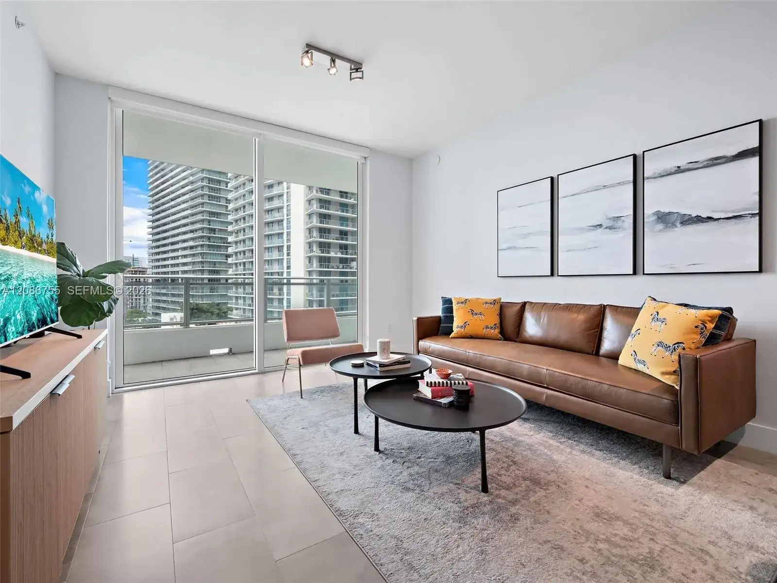 1080 Brickell Ave # 1403, Miami FL 33131 photo 5