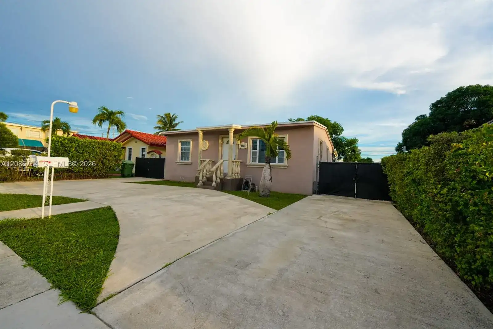 358 E 45th St, Hialeah FL 33013 photo 3