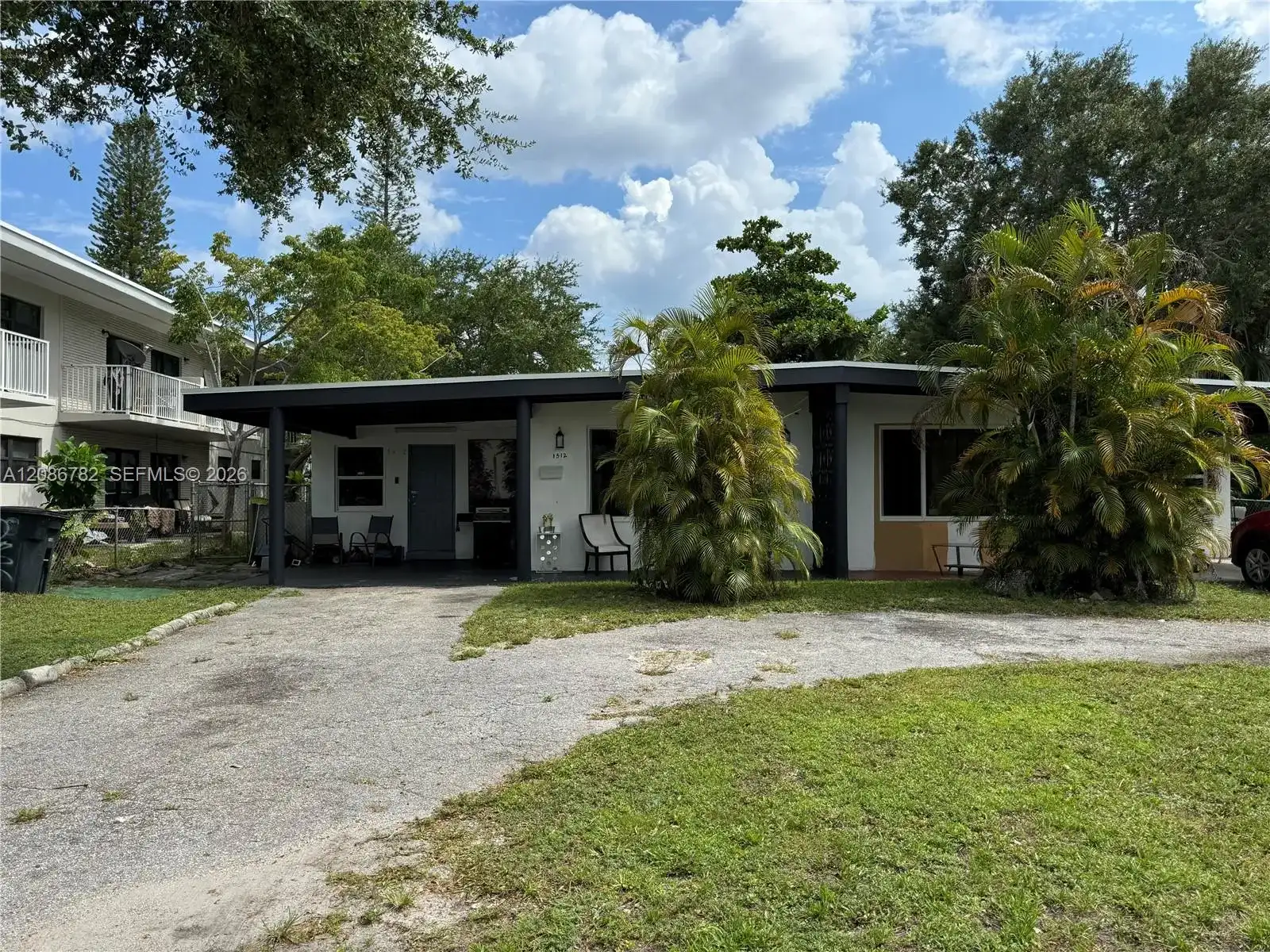 1510 NE 136th St, North Miami FL 33161
