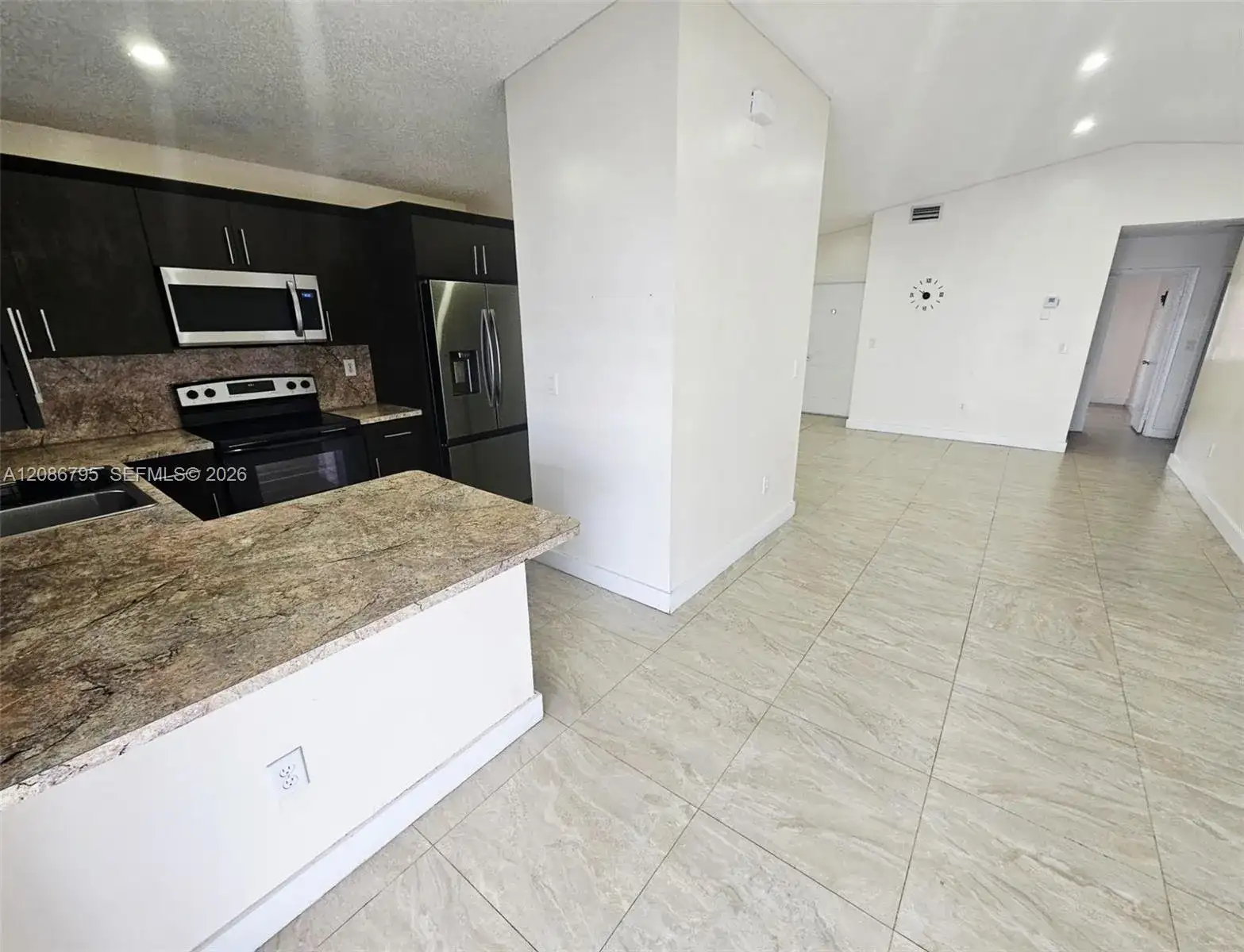 9319 NW 121 ST # 9319, Hialeah Gardens FL 33018 photo 5