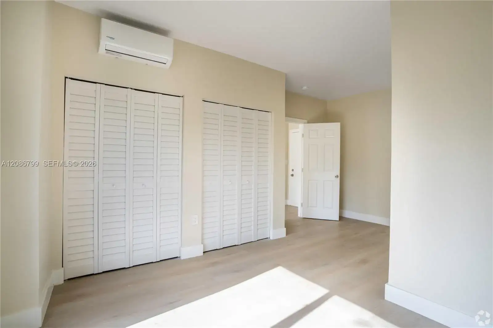 433 SW 6th St # 20, Miami FL 33130 photo 5