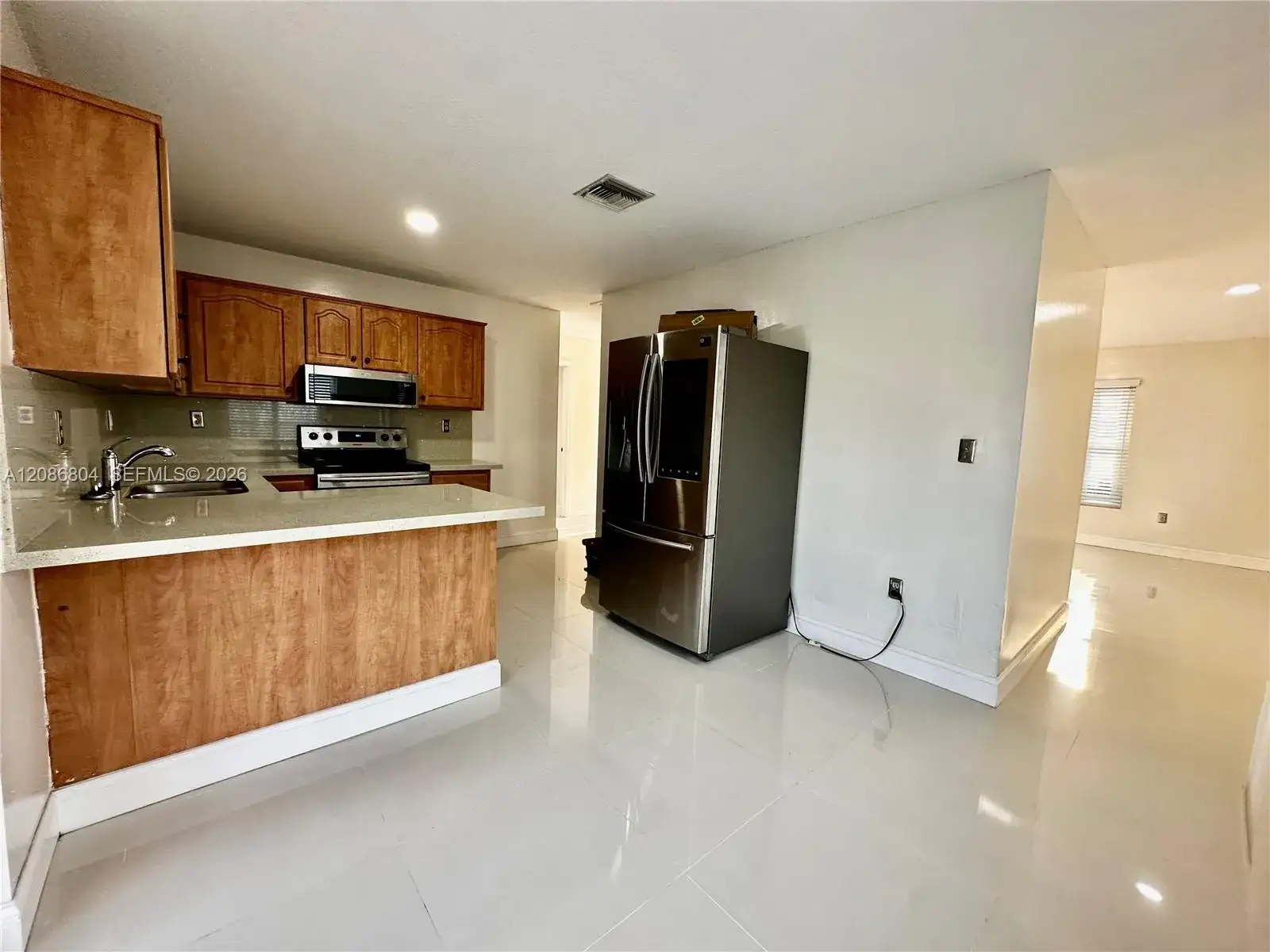 18155 SW 105th Ave, Miami FL 33157 photo 3
