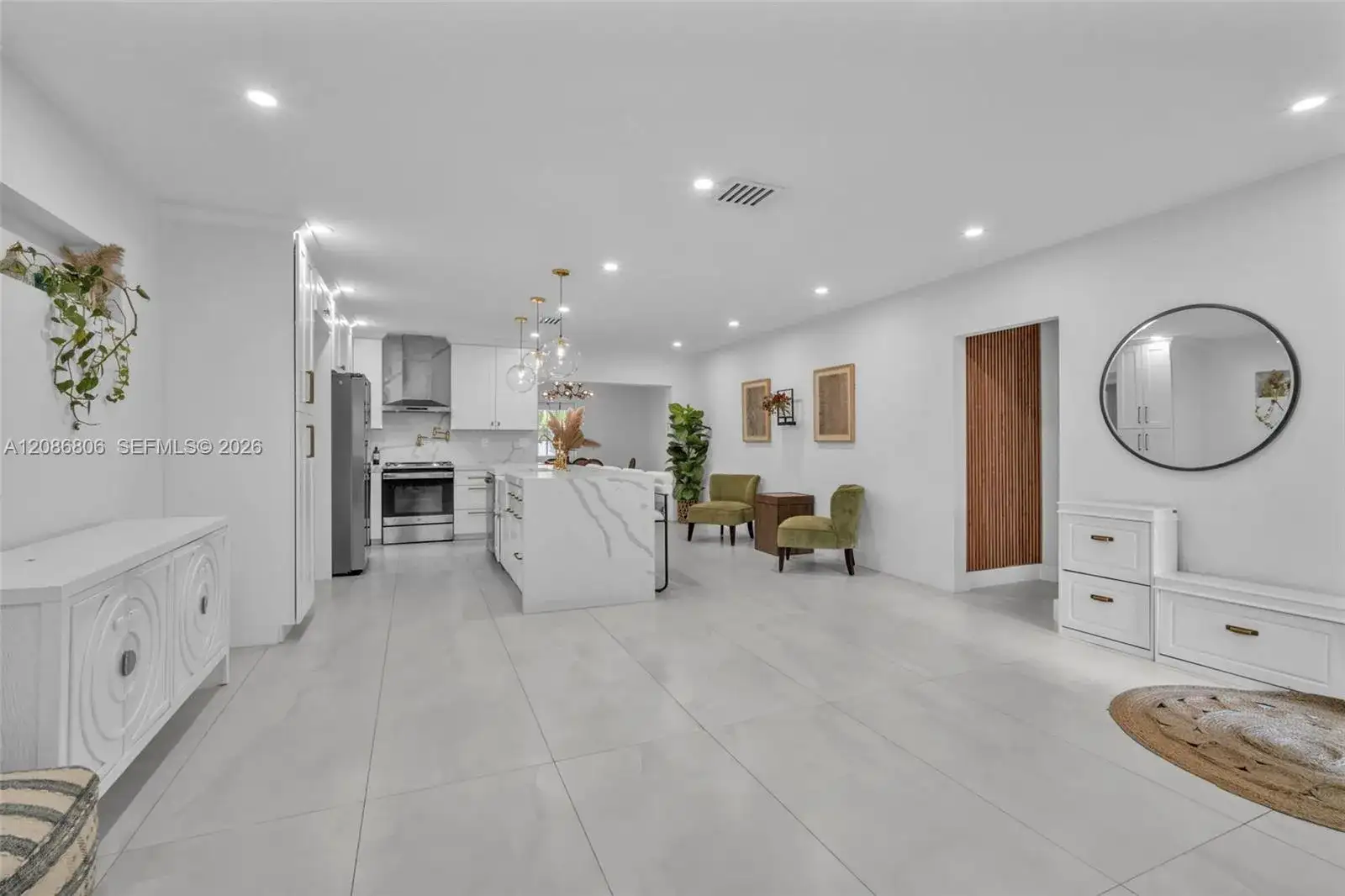 2395 NE 184th Ter, North Miami Beach FL 33160 photo 5
