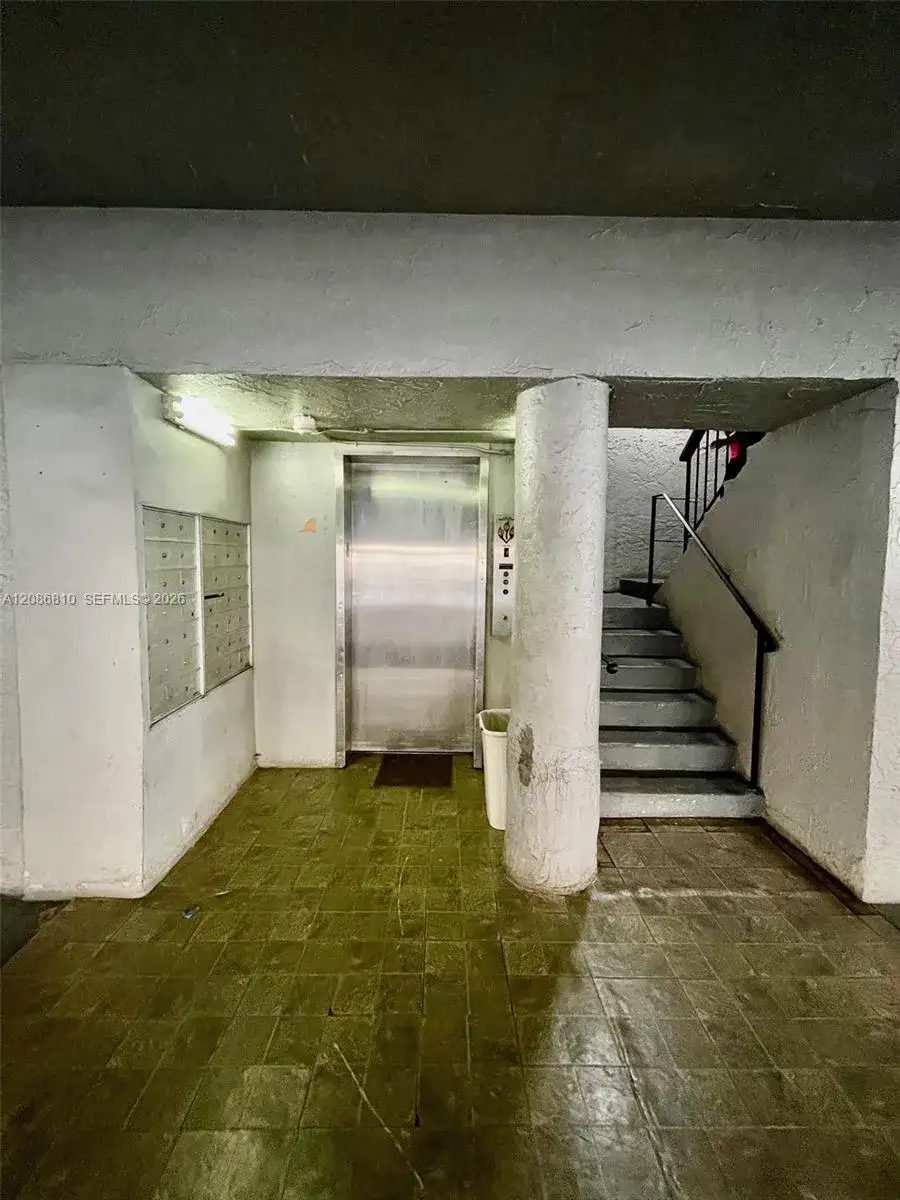 1035 W 77th St # 412, Hialeah FL 33014 photo 2
