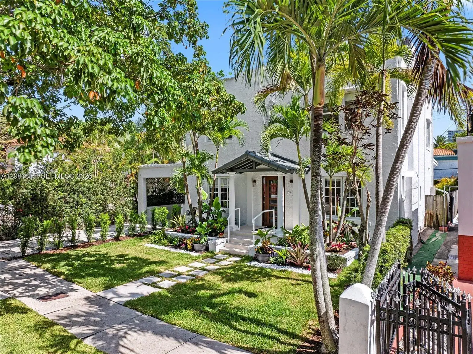 178 NE 45th St, Miami FL 33137 photo 2