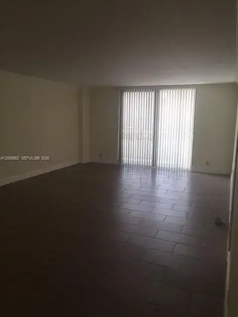 2500 Parkview Dr # 2004, Hallandale Beach FL 33009 photo 5