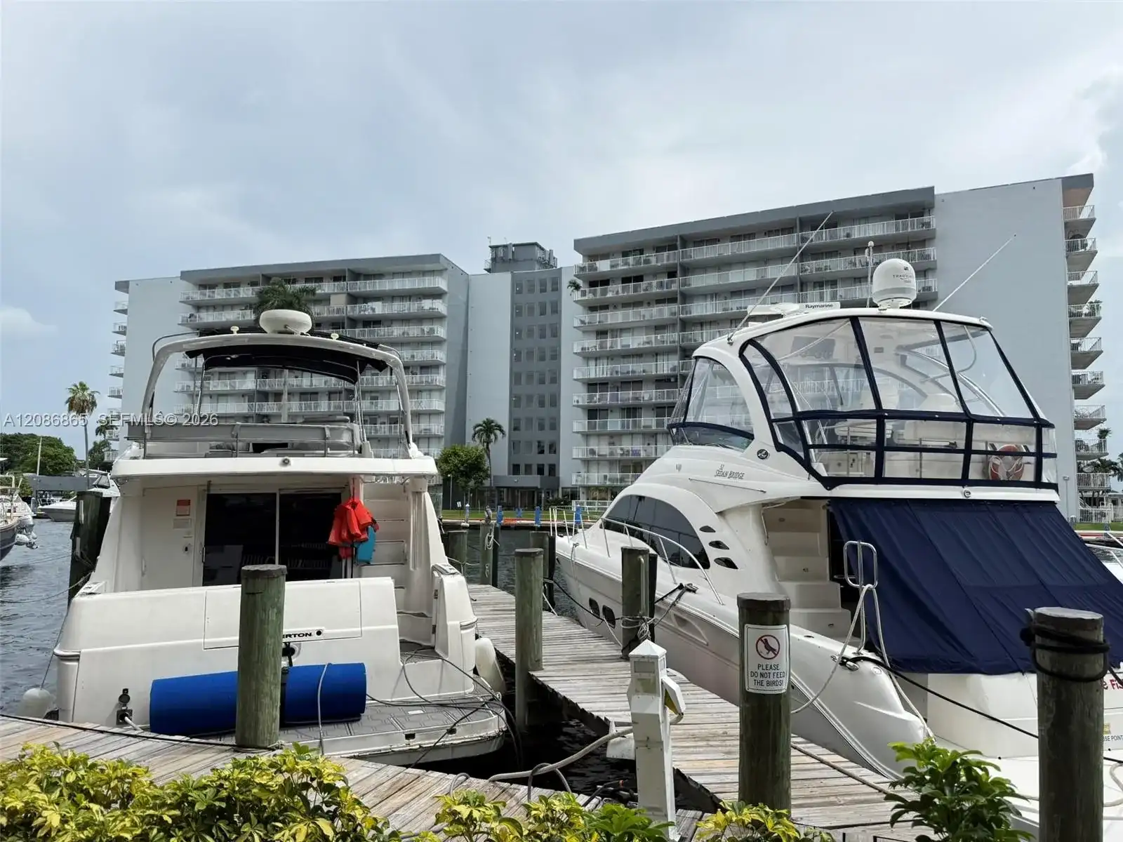 2475 NW 16th Street Rd # 418, Miami FL 33125