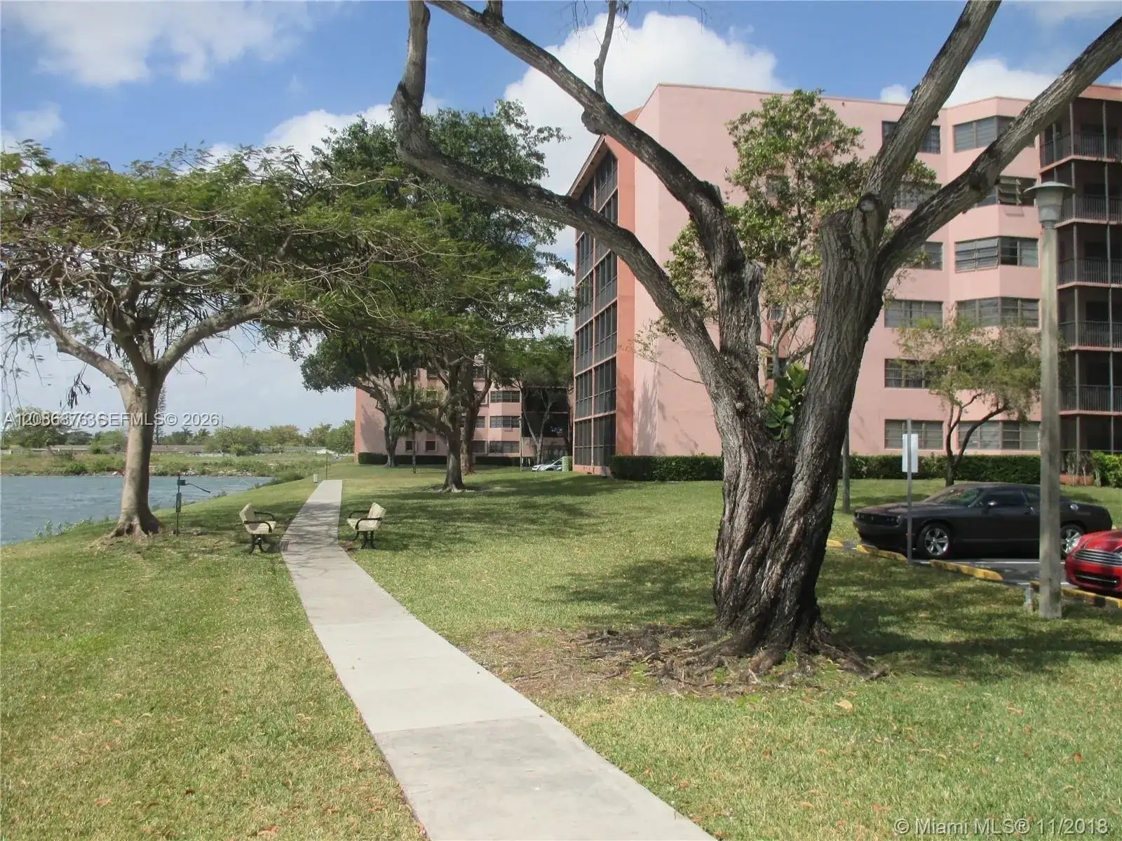 20840 San Simeon Way # 702, Miami FL 33179 photo 2