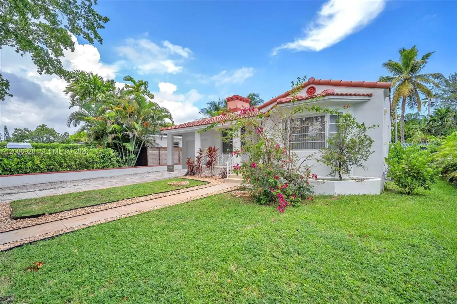 801 SW 24th Rd, Miami FL 33129 photo 3