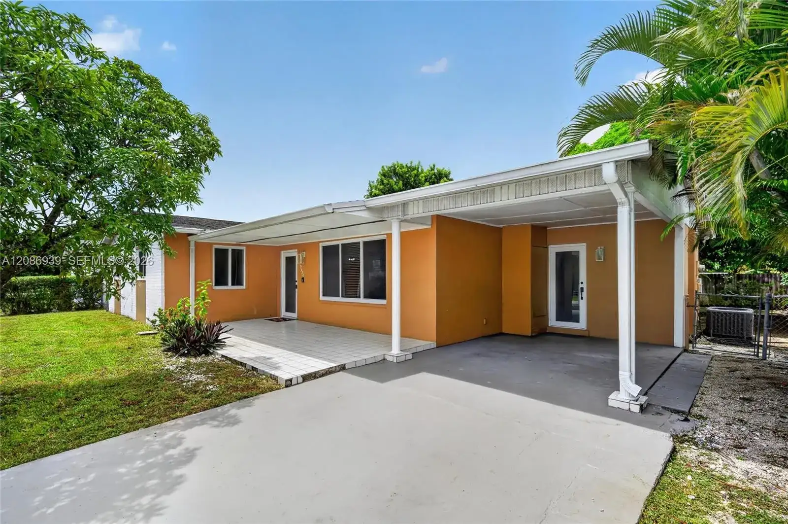19920 SW 118th Pl, Miami FL 33177 photo 4