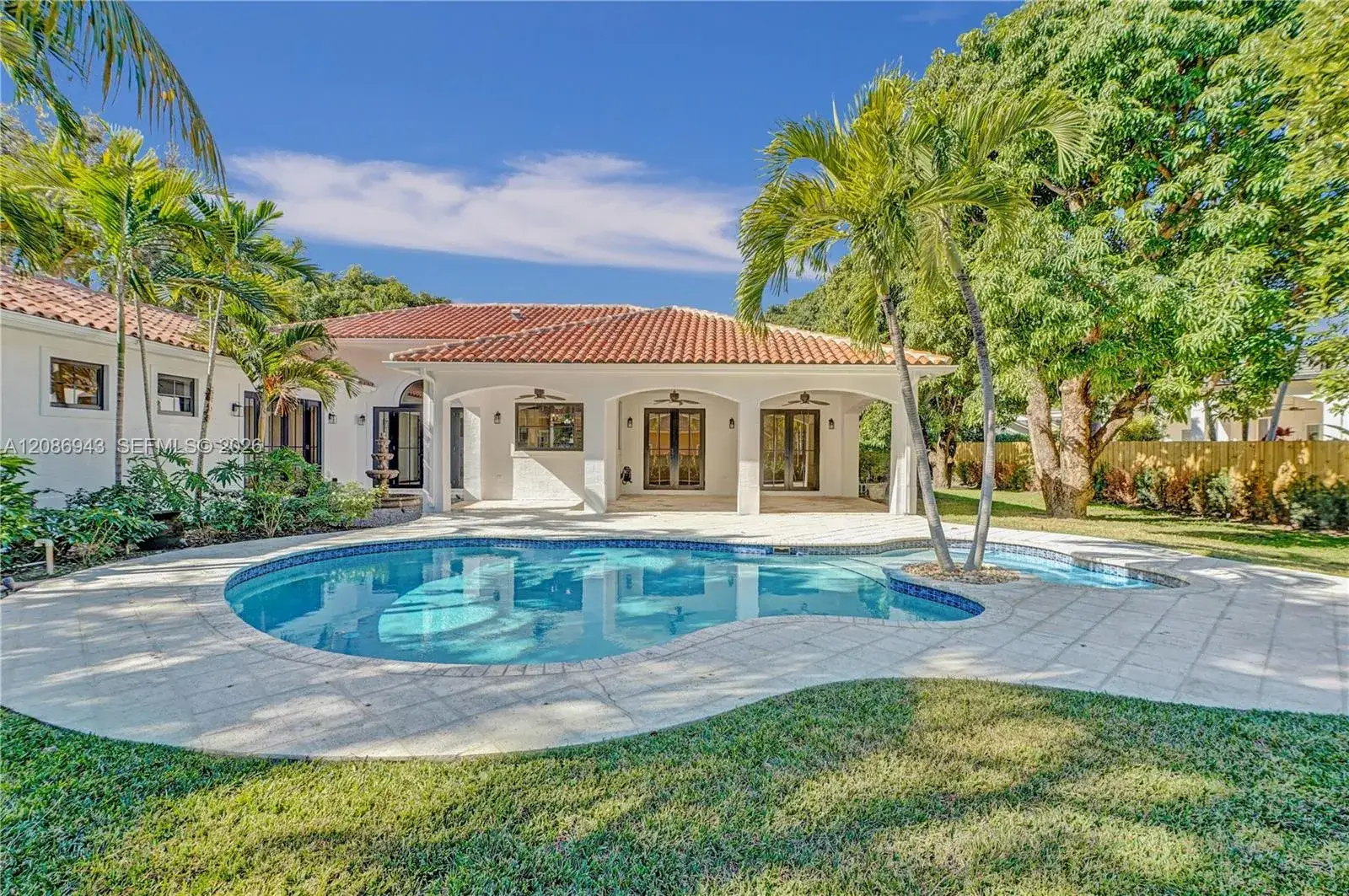 7935 SW 168th St, Palmetto Bay FL 33157