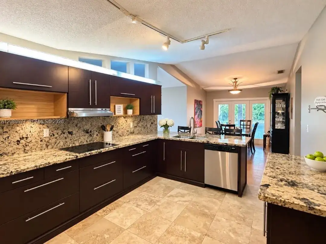 14760 SW 156th St, Miami FL 33187 photo 4