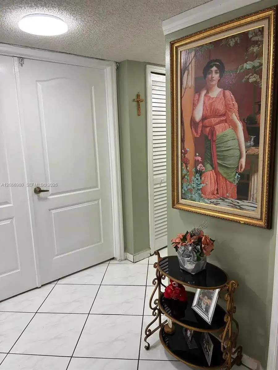 2403 W 76th St # 102, Hialeah FL 33016 photo 2