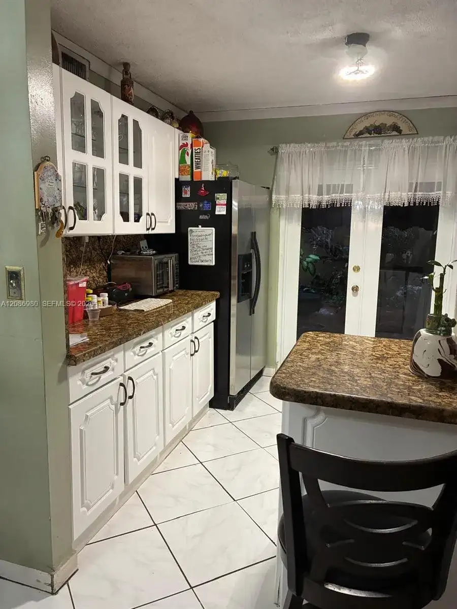2403 W 76th St # 102, Hialeah FL 33016 photo 4