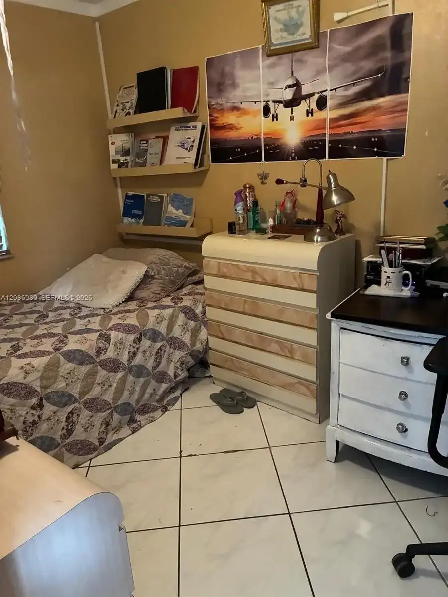 2403 W 76th St # 102, Hialeah FL 33016 photo 5