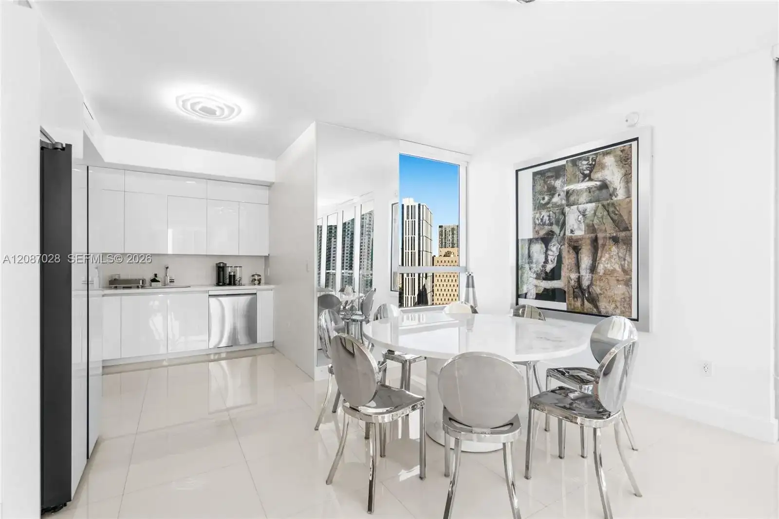 90 SW 3rd St # 2204, Miami FL 33130 photo 4