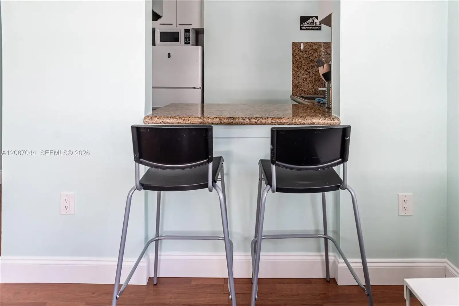 1460 Ocean Dr # 309, Miami Beach FL 33139 photo 3