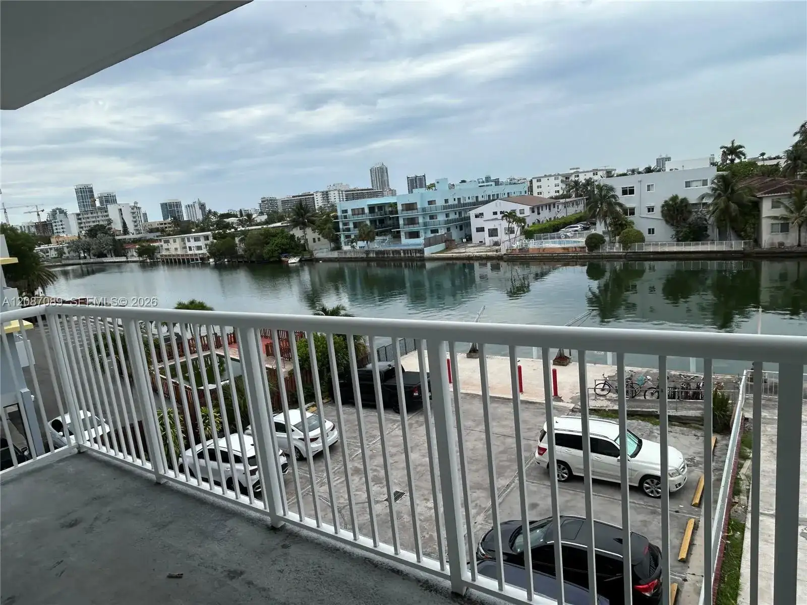 110 S Shore Dr # 4E, Miami Beach FL 33141 photo 4