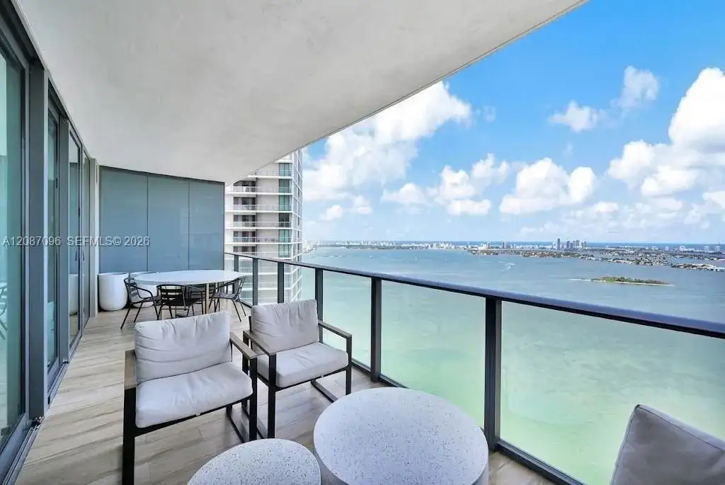 650 NE 32nd St # 4705, Miami FL 33137 photo 3