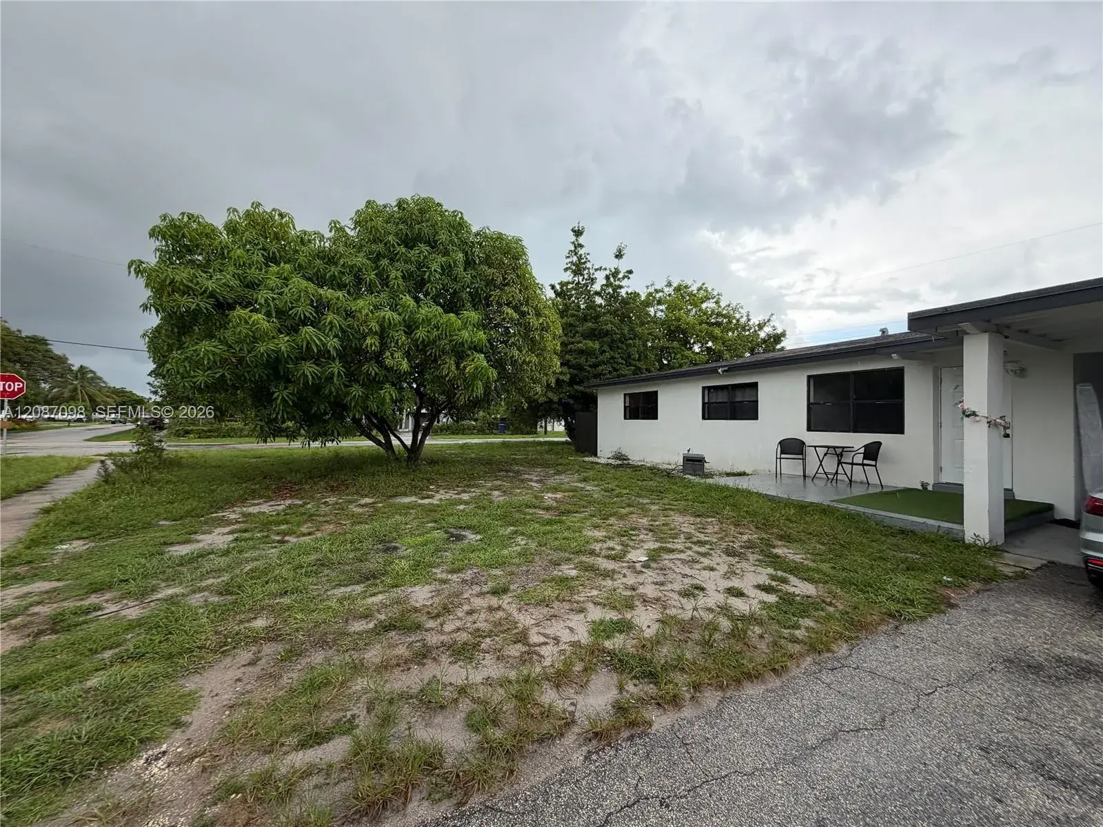 1200 NW 18th Ct # 1200, Fort Lauderdale FL 33311