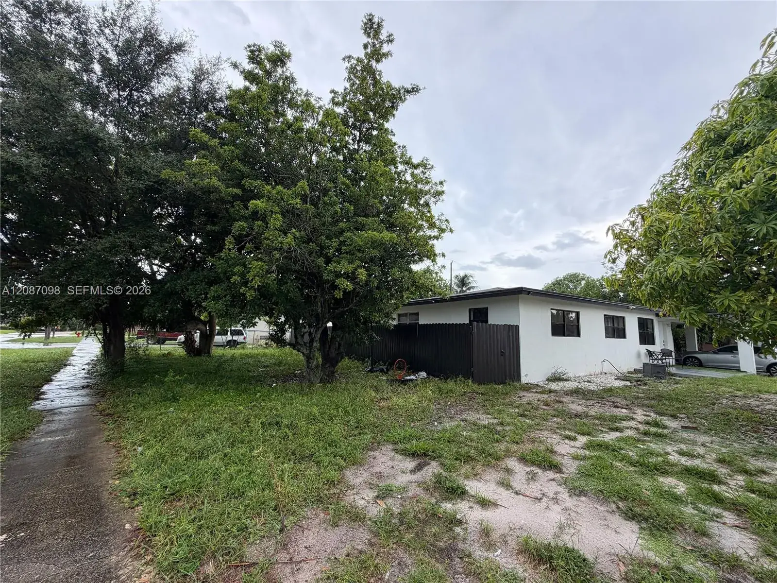 1200 NW 18th Ct # 1200, Fort Lauderdale FL 33311