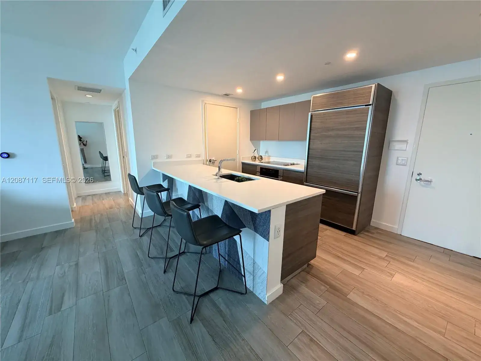 1100 S Miami Ave # 3008, Miami FL 33131 photo 5