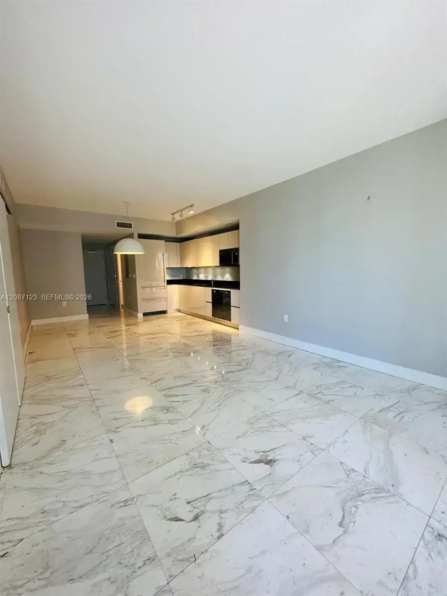 1010 Brickell Ave # 4208, Miami FL 33131 photo 4