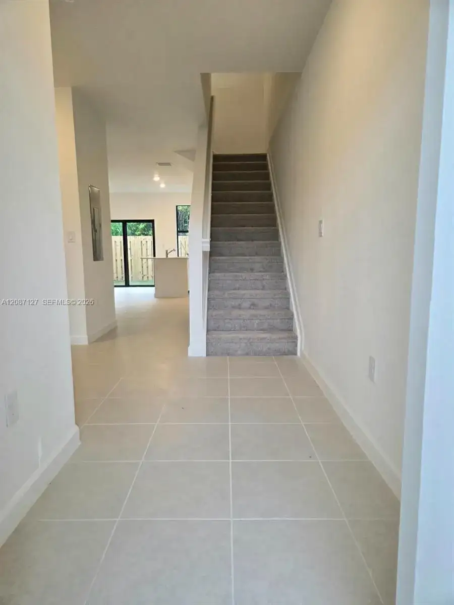18927 SW 357 ST # 18927, Miami FL 33034 photo 3