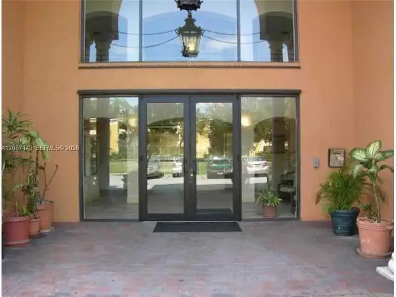 9340 Fontainebleau Blvd # W212, Miami FL 33172 photo 2