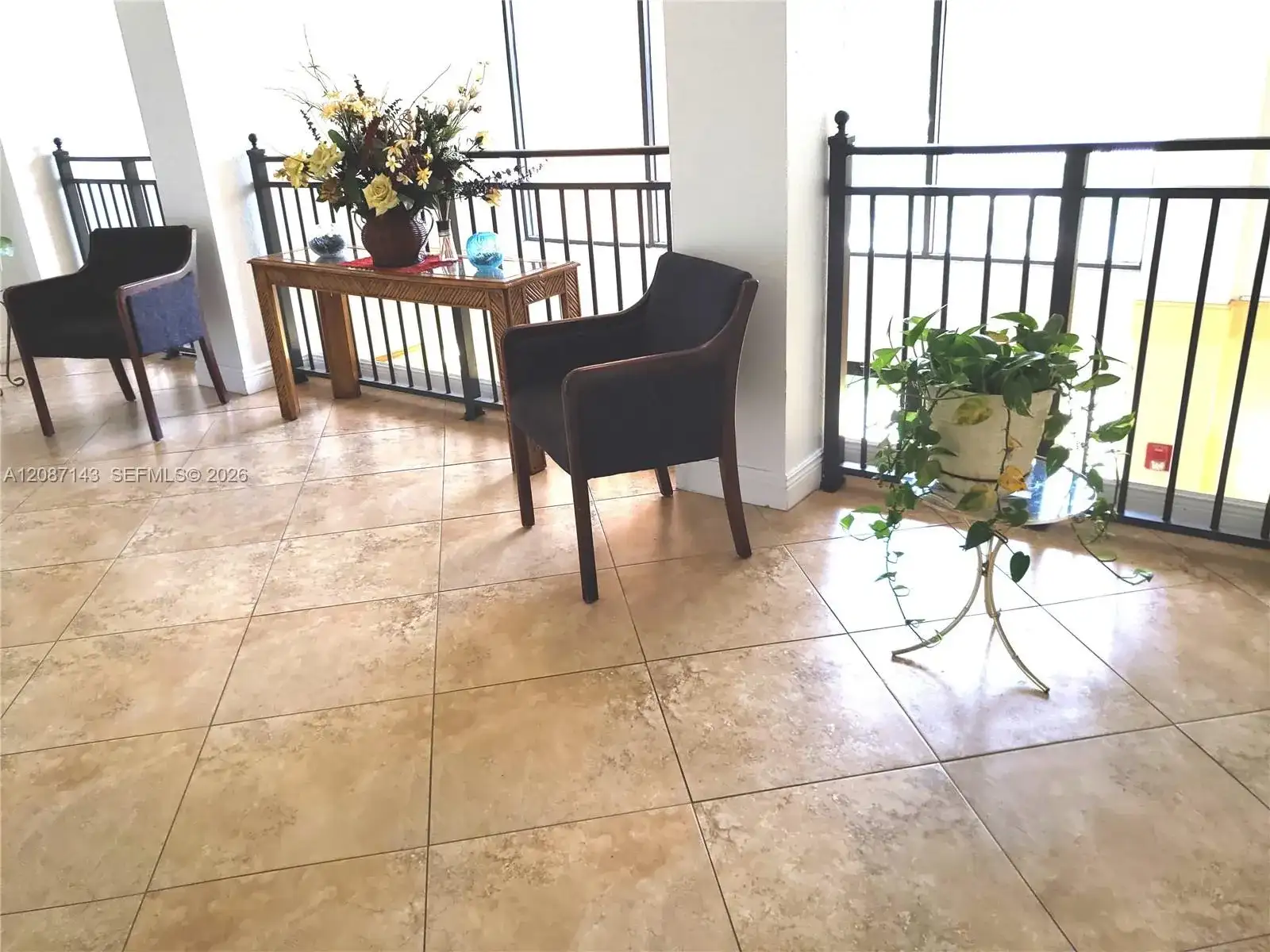 9340 Fontainebleau Blvd # W212, Miami FL 33172 photo 4