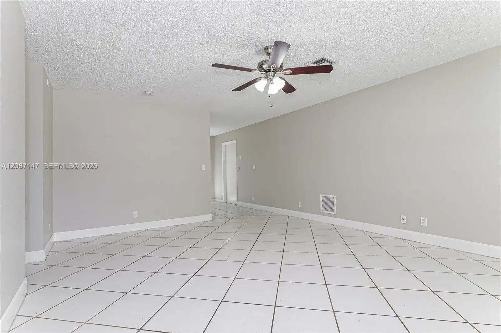 6129 Moonbeam Dr, Lake Worth FL 33463 photo 4