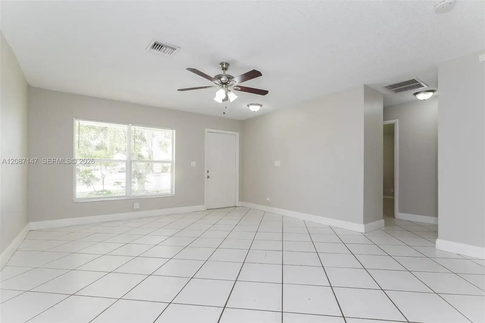 6129 Moonbeam Dr, Lake Worth FL 33463 photo 5
