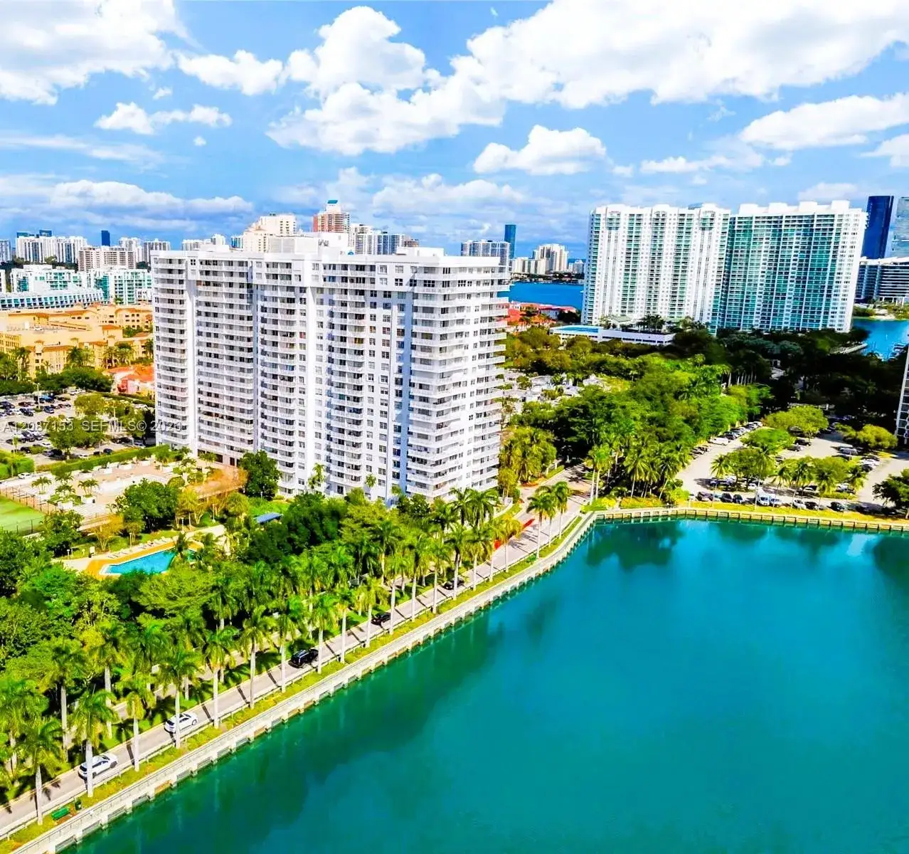 2801 NE 183rd St # 1805W, Aventura FL 33160