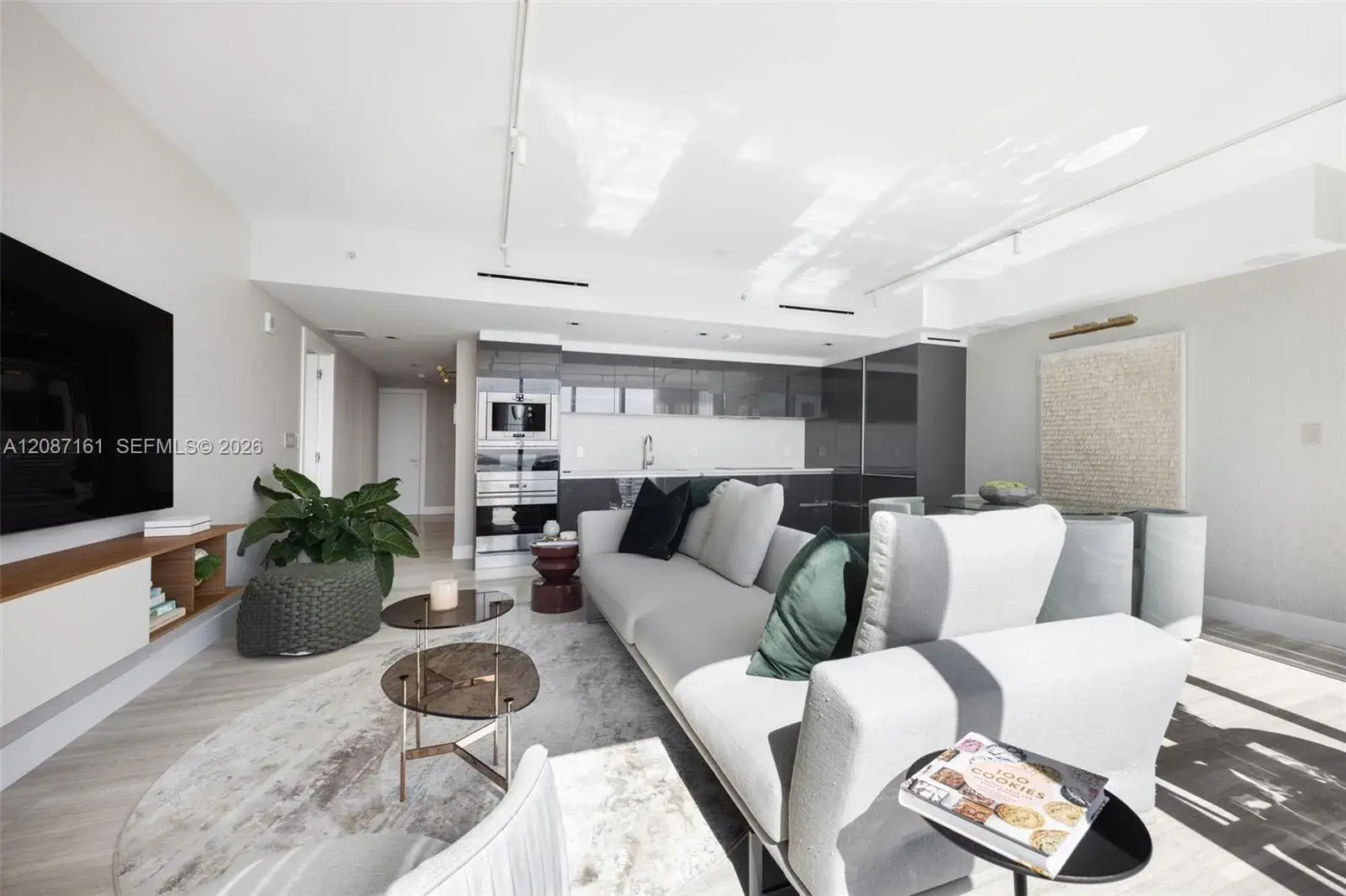 1451 Brickell Ave # 1901, Miami FL 33131