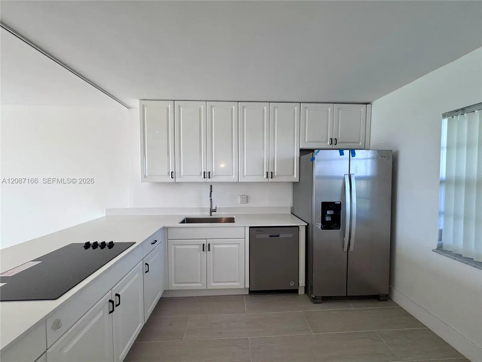 575 Oaks Ln # 1008, Pompano Beach FL 33069