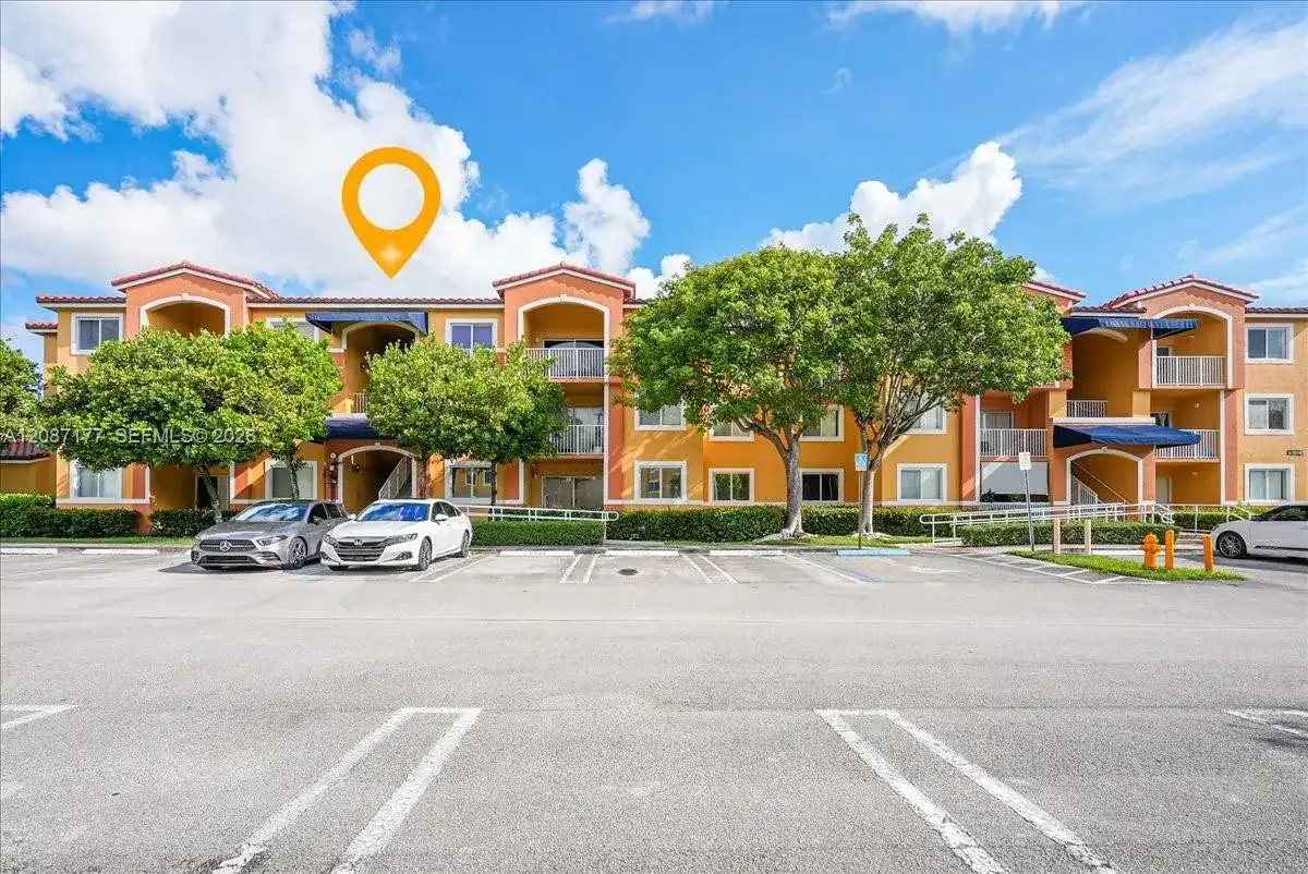 21000 SW 87th Ave # 204, Cutler Bay FL 33189 photo 2