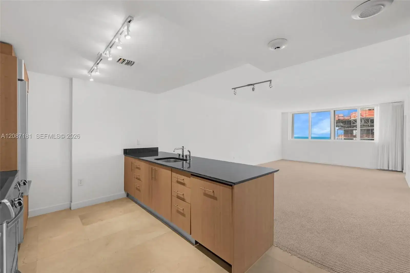 10275 Collins Ave # 1511, Bal Harbour FL 33154 photo 4
