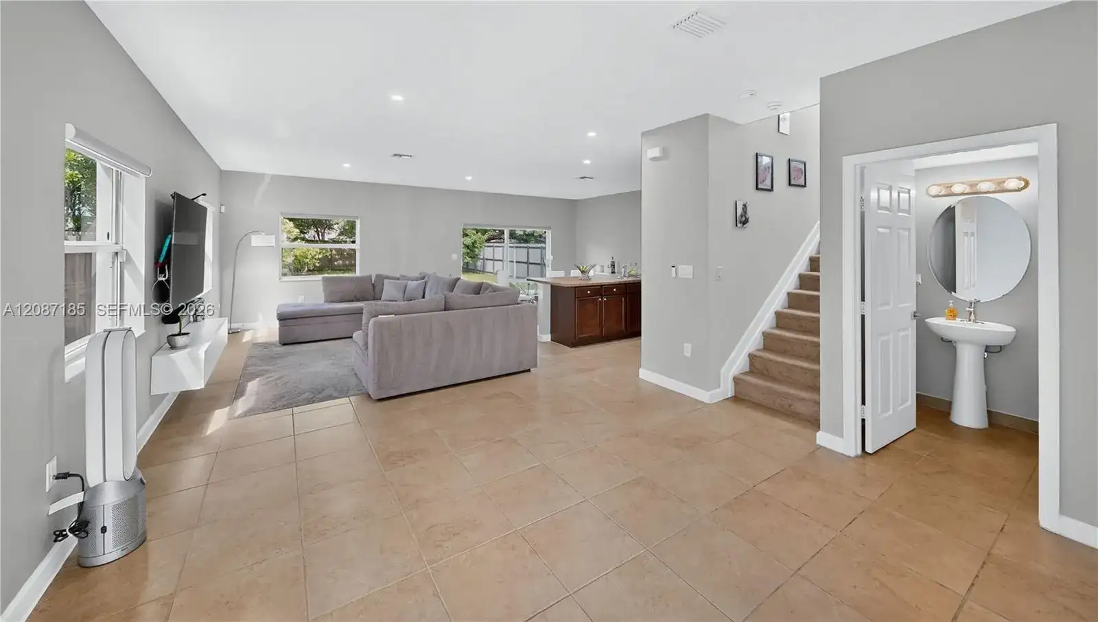 278 SE 31st Ter, Homestead FL 33033 photo 3