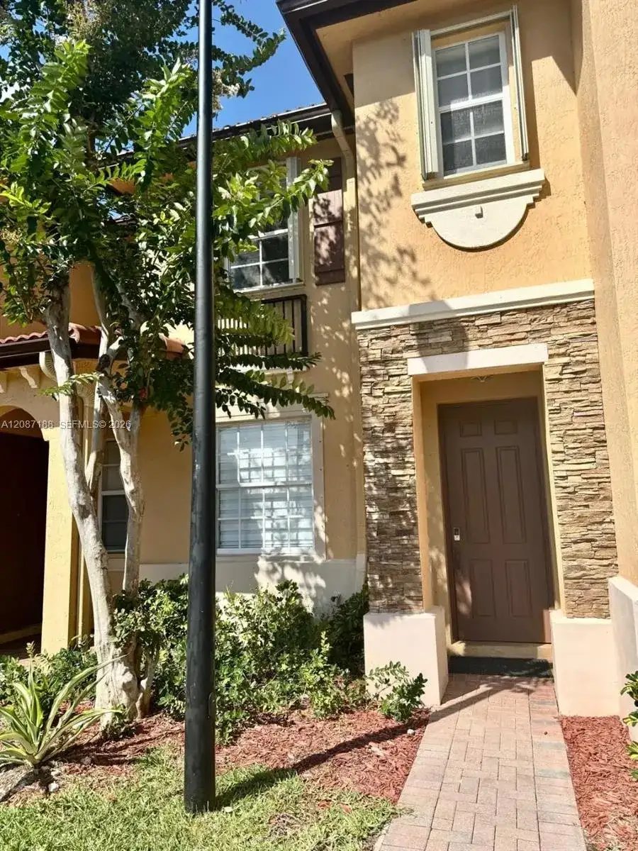 3355 NE 13th Cir Dr # 28, Homestead FL 33033 photo 2