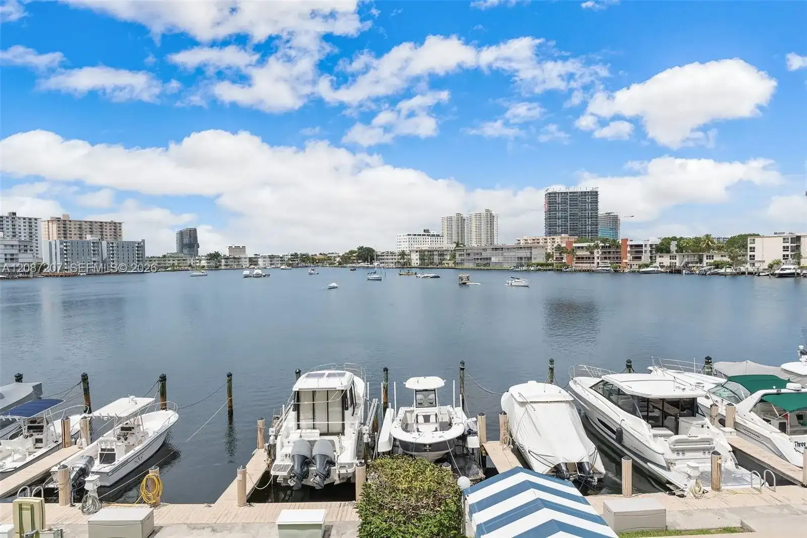126 Golden Isles Dr # 34A, Hallandale Beach FL 33009