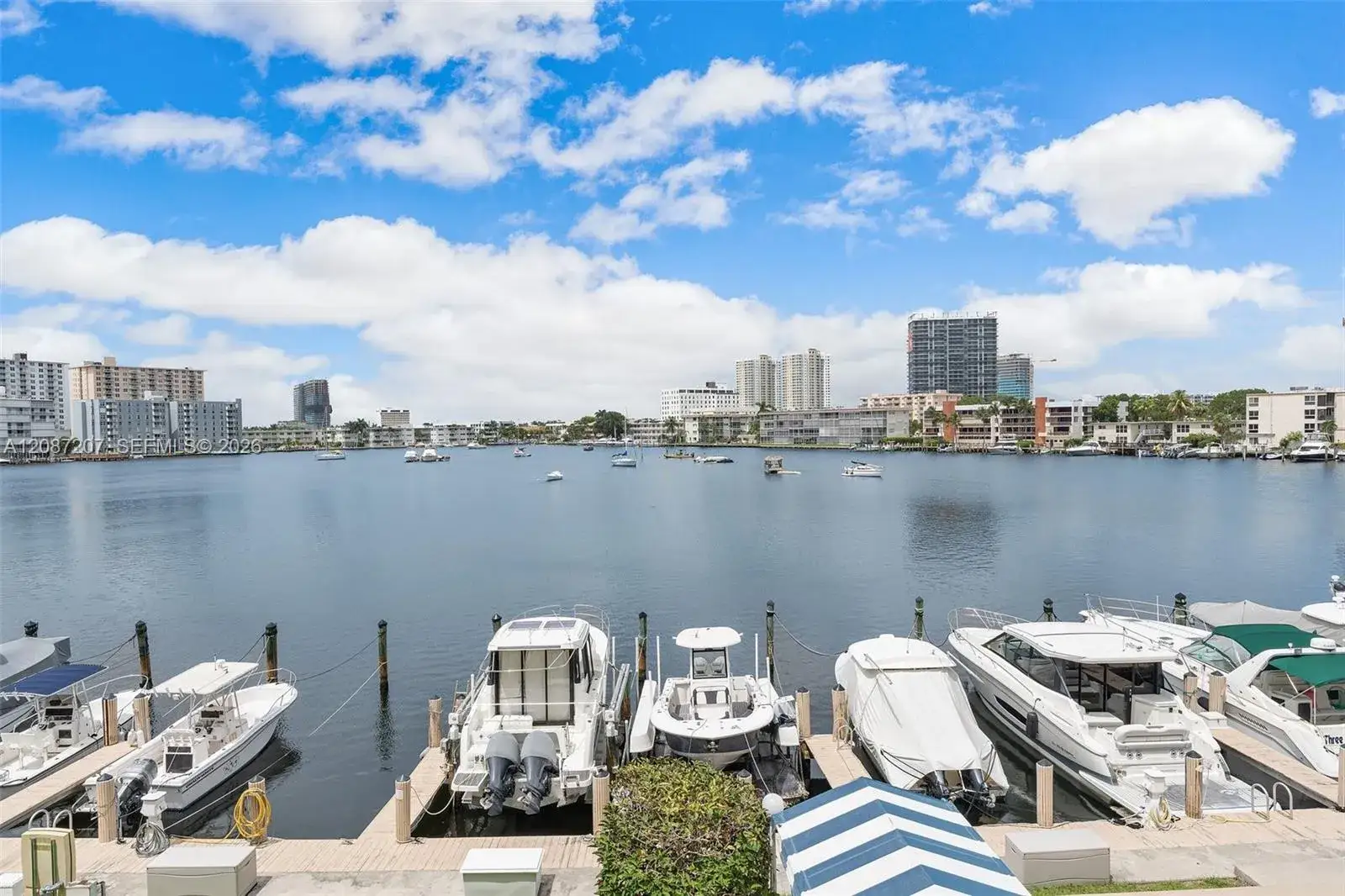 126 Golden Isles Dr # 34A, Hallandale Beach FL 33009