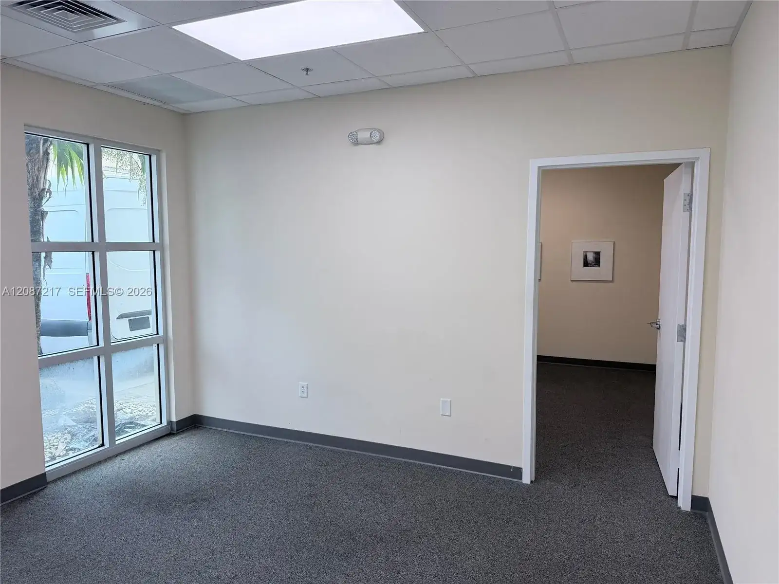 10428 W State Road 84, Davie FL 33324 photo 4