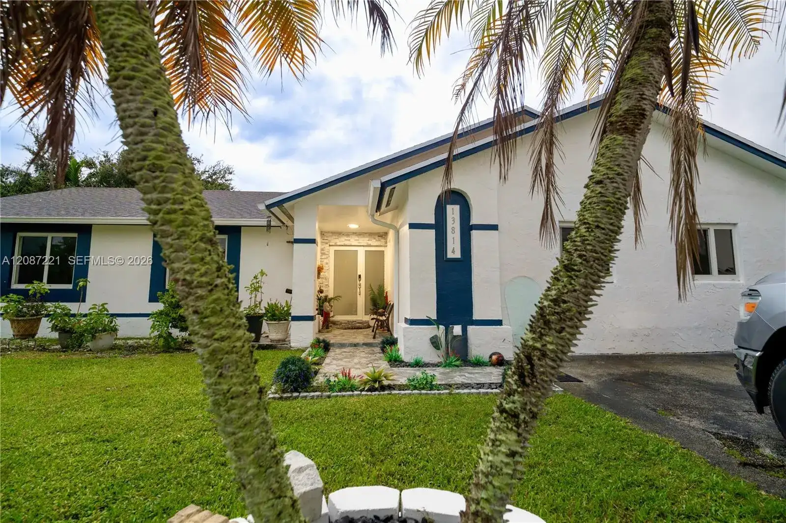 13814 SW 281 ST SW, Homestead FL 33033 photo 2