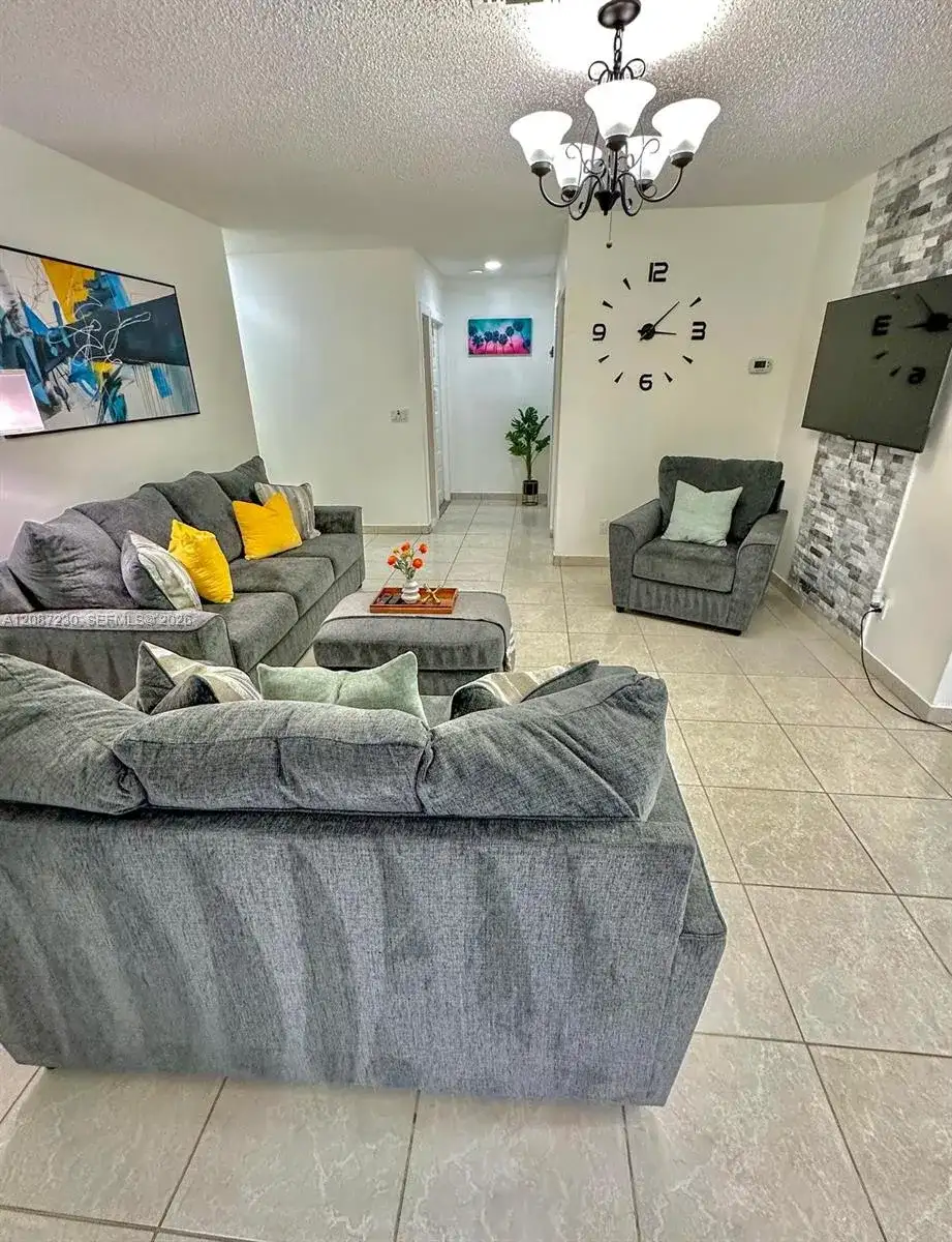1063 Concert Way, Royal Palm Beach FL 33411 photo 3