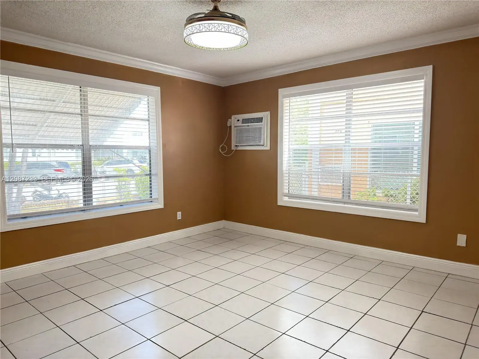 7336 Carlyle Ave # 2, Miami Beach FL 33141 photo 3